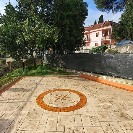 Bedrock Tatil Evi Salerno